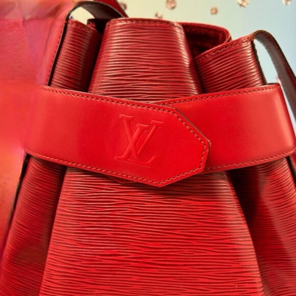 LOUIS VUITTON RED EPI LEATHER, MATCHING FOLDING WALLET & DUSTBAG w/COA! - Picture 8 of 16